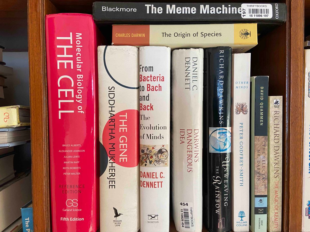 Recommended readings in Evolutionary Biology